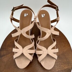BP Womens Suede Tan Wedge Platform Sandal 9M CA 57963